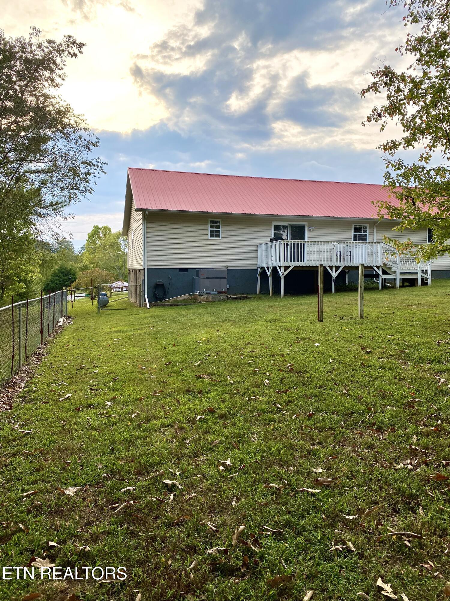185 Jenkins Road Tellico Plains, TN 37385 - Photo 10 of 46 IMG_0636