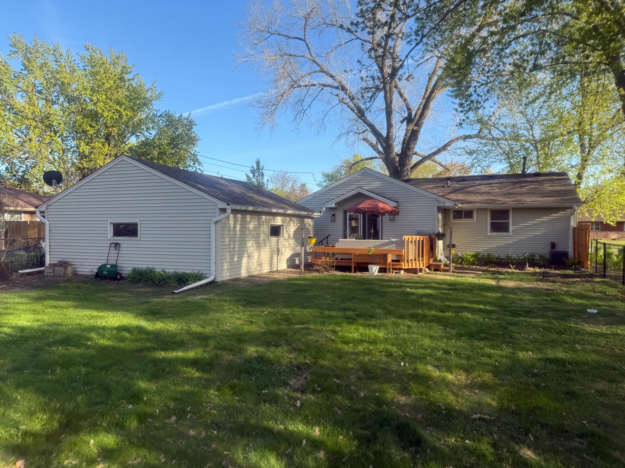 671 Marigold Terrace Minneapolis, MN 55432 - Photo 20 of 24