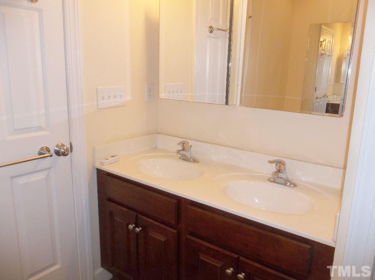 8031 Satillo Lane Raleigh, NC 27616 - Photo 10 of 23 Gallery Image 10