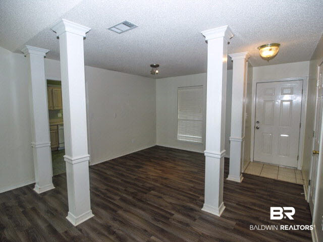 1210 East Smithfield Road Mobile, AL 36695 - Photo 5 of 22