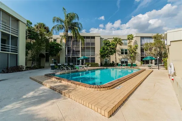 $1,950 | 2302 South Manhattan Avenue, Unit 213, Tampa, FL 33629