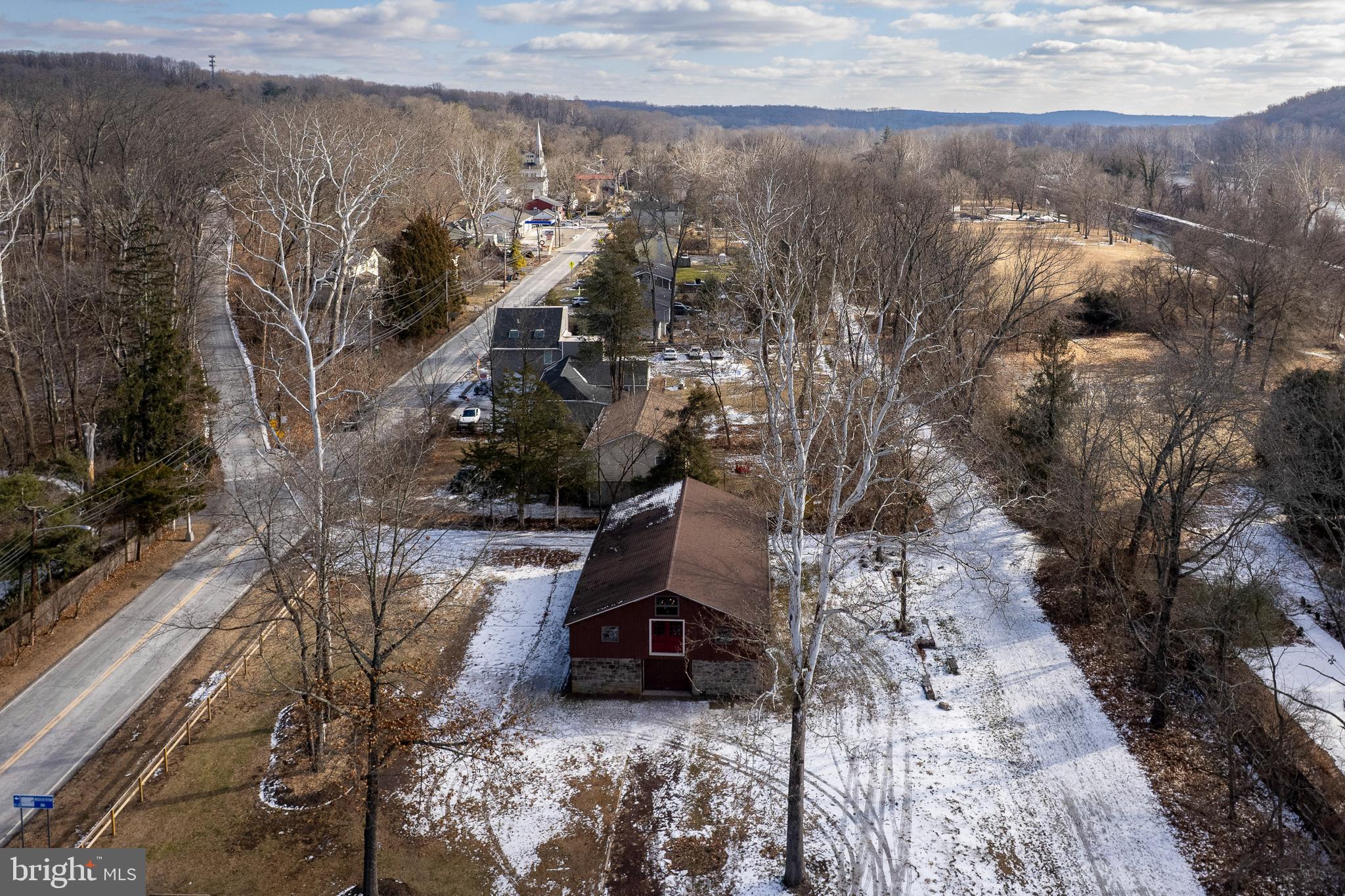 25 Risler Street Stockton, NJ 08559 - Photo 28 of 36 a view of a city street from a balcony