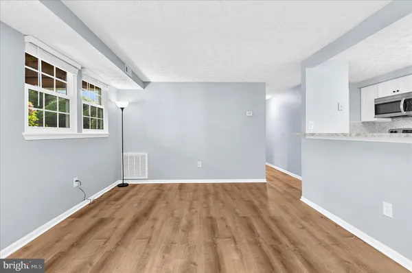$299,000 | 696 Southern Hills Drive, Unit E5A, Arnold, MD 21012