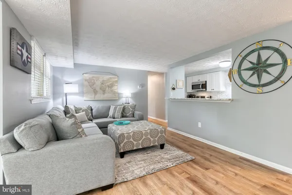 $299,000 | 696 Southern Hills Drive, Unit E5A, Arnold, MD 21012