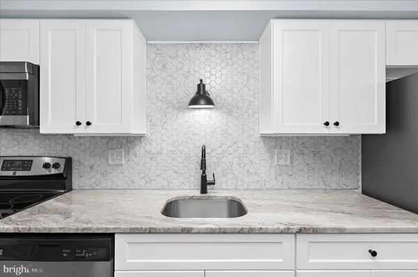 $299,000 | 696 Southern Hills Drive, Unit E5A, Arnold, MD 21012