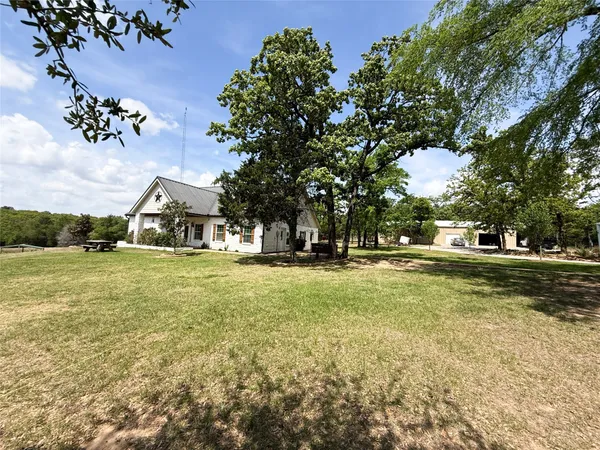 $649,500 | 740 Bridget Avenue, Buffalo, TX 75831