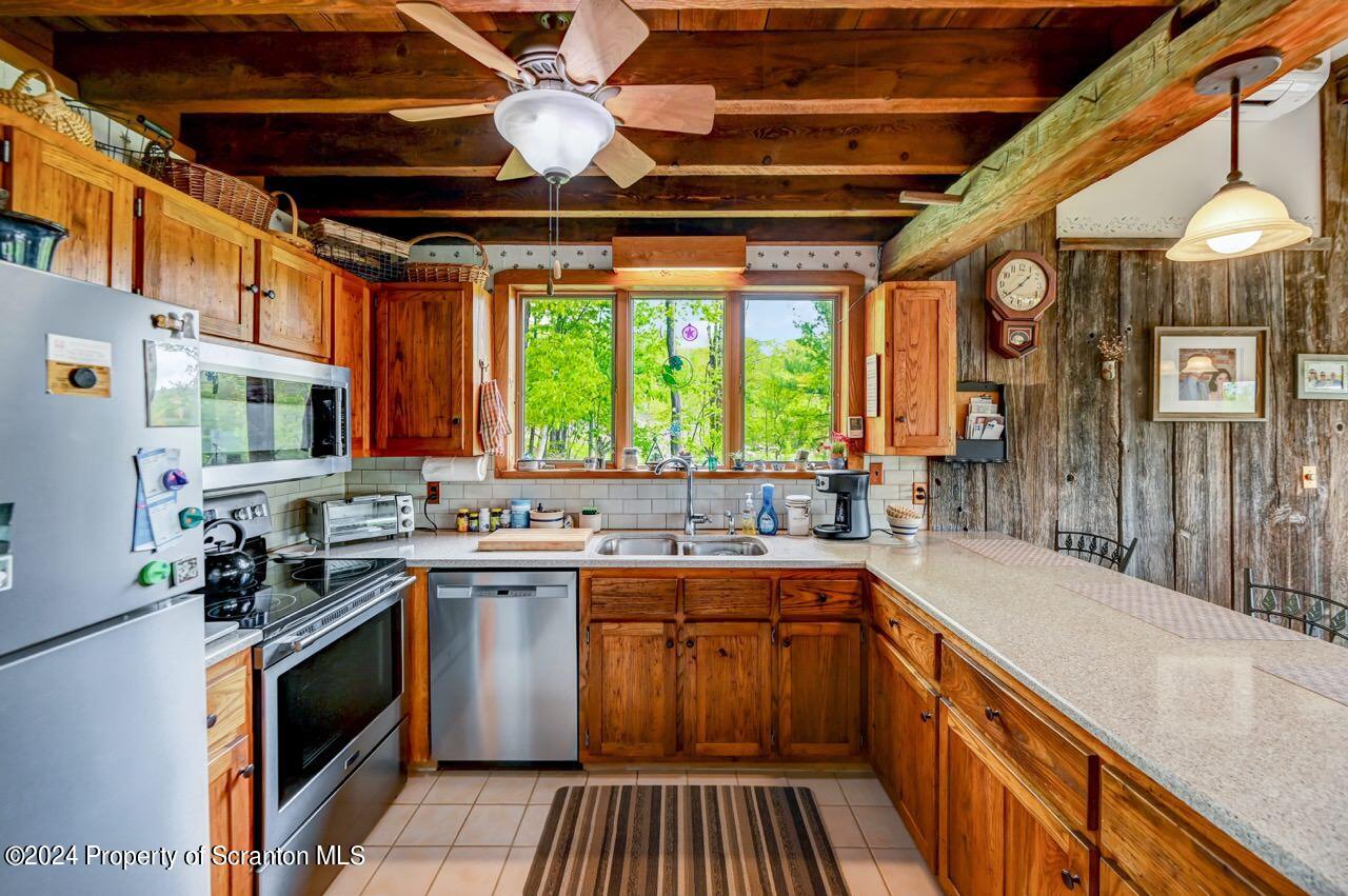 33 Hobbs Road Tunkhannock, PA 18657 - Photo 23 of 83
