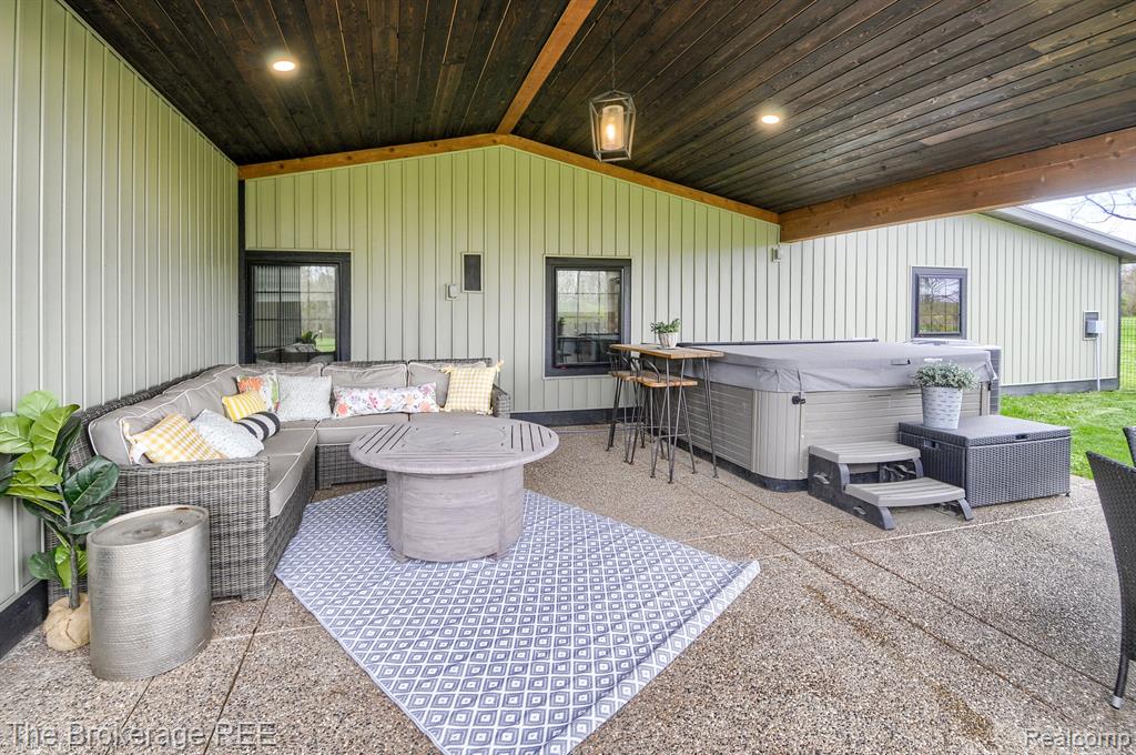 6179 West Carpenter Road Flushing, MI 48433 - Photo 8 of 85