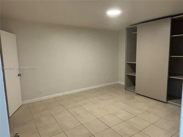 an empty room with a empty space