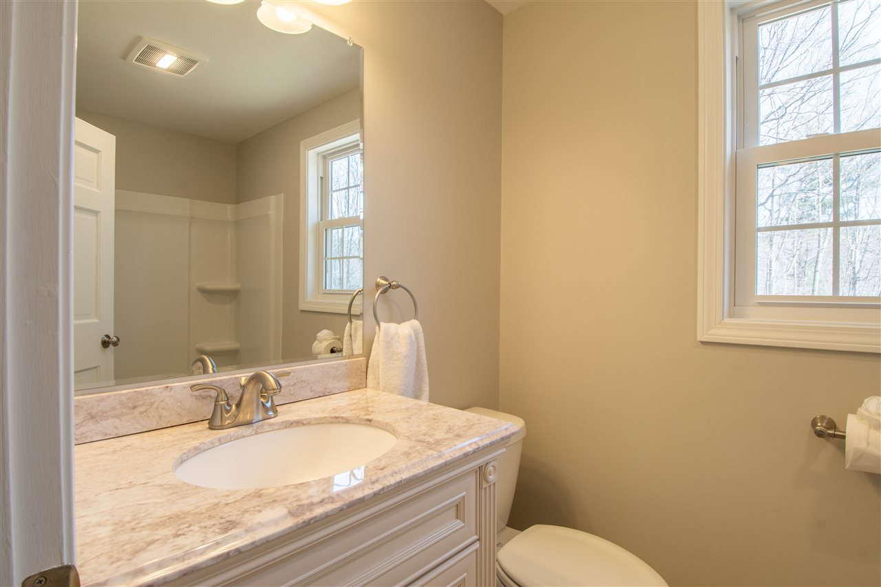 73 Buttonwood Road Bedford, NH 03110 - Photo 26 of 32