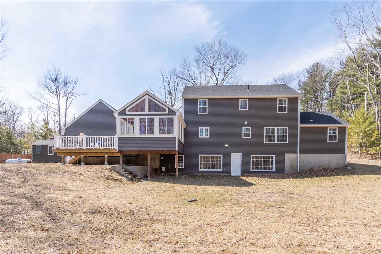 73 Buttonwood Road Bedford, NH 03110 - Photo 5 of 32