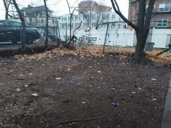 $3,588 | 97 Easton Avenue, New Brunswick, NJ 08901