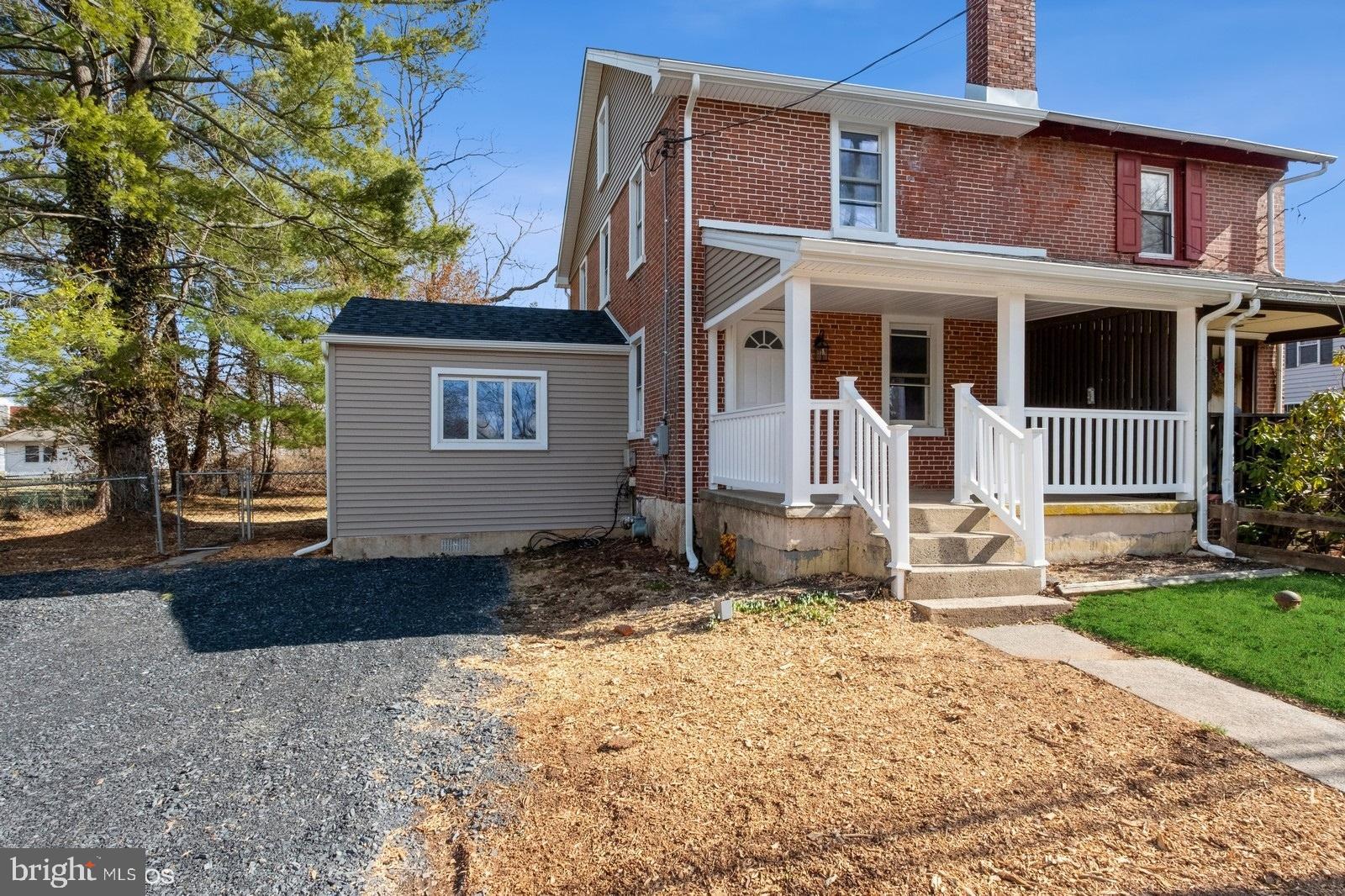 649 Park Road Lansdale, PA 19446 - Photo 1 of 15 Gallery Image 1