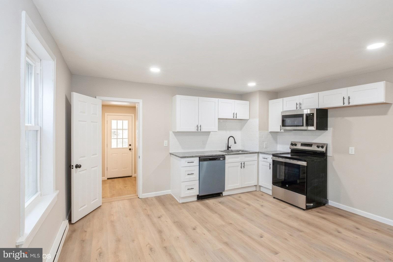 649 Park Road Lansdale, PA 19446 - Photo 7 of 15 Gallery Image 7