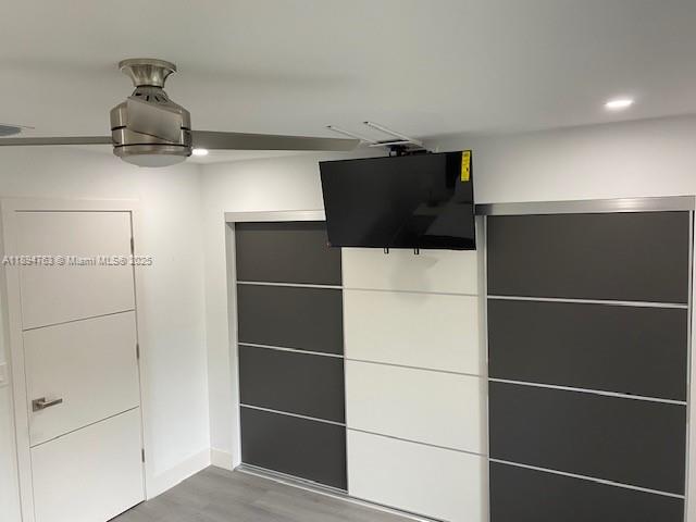 271 Durham, Unit 271 Deerfield Beach, FL 33442 - Photo 21 of 34 a close view of shower