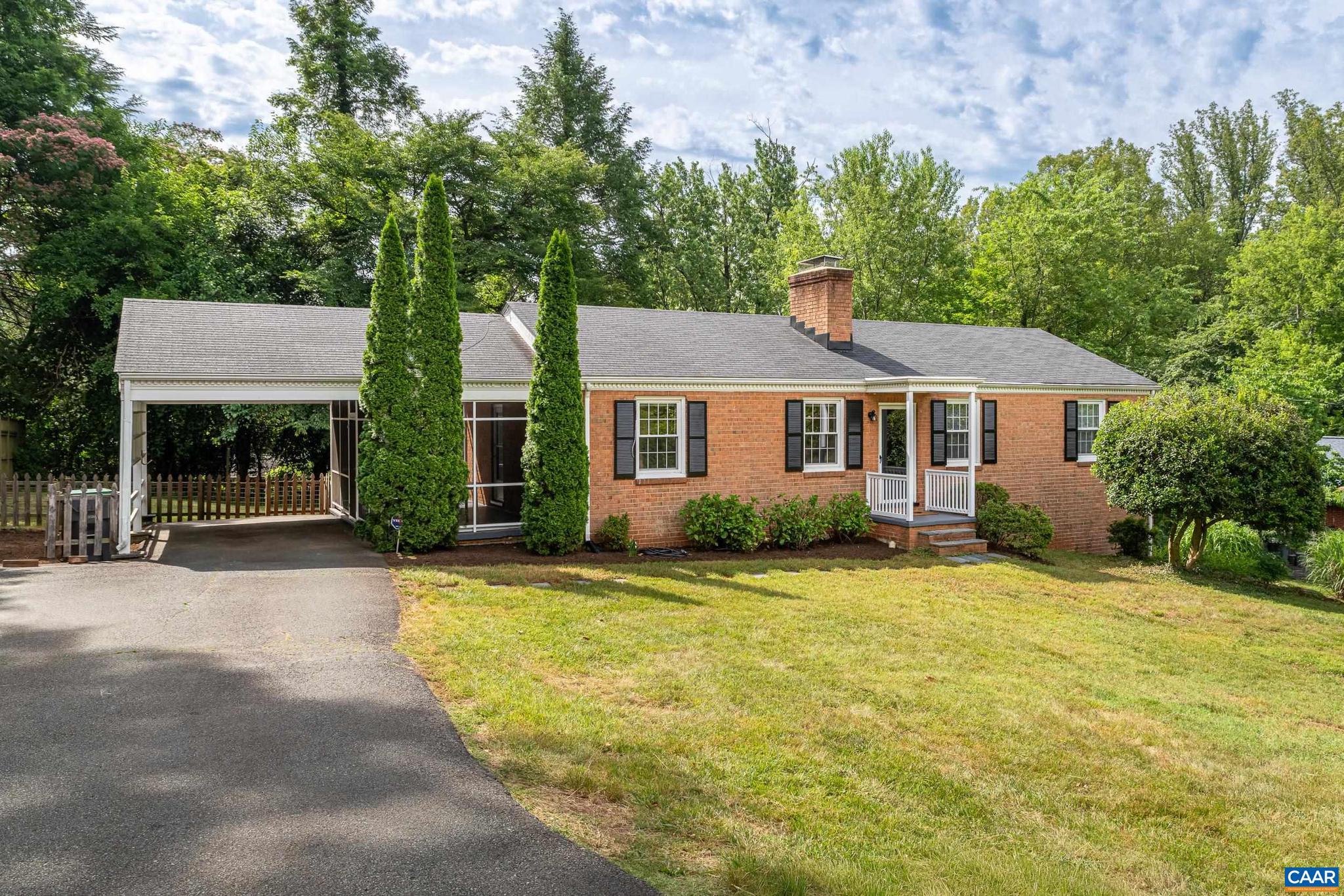1636 Meadowbrook Heights Road Charlottesville, VA 22901 - Photo 5 of 57