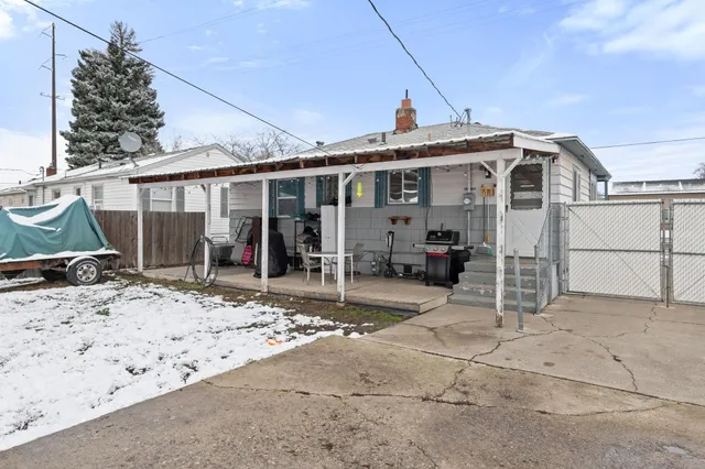 $295,900 | 3324 East Marietta Avenue, Spokane, WA 99217