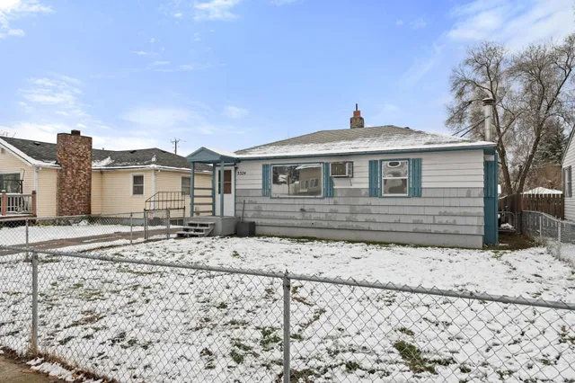 $295,900 | 3324 East Marietta Avenue, Spokane, WA 99217