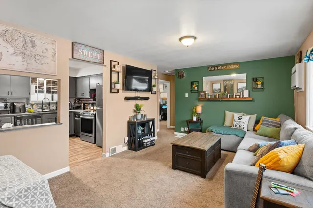 $295,900 | 3324 East Marietta Avenue, Spokane, WA 99217