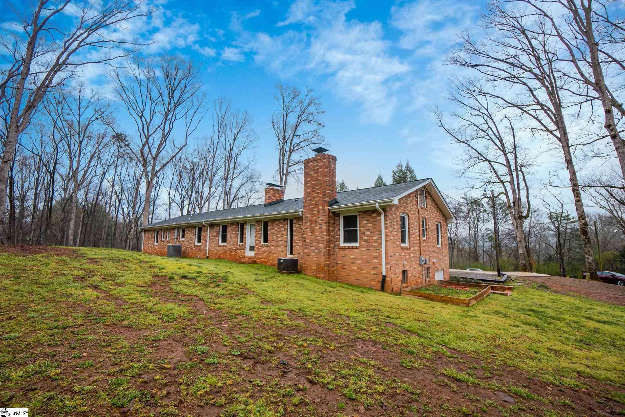 161 Hagood Mill Road Pickens, SC 29671 - Photo 4 of 36