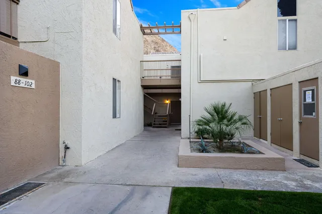$275,000 | 46880 Mountain Cove Drive, Unit 89, Indian Wells, CA 92210