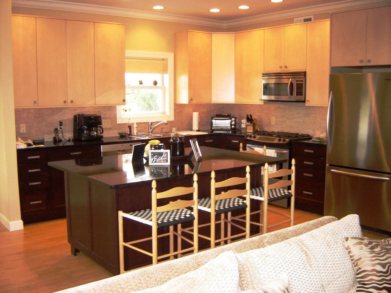23 High Crest Road, Unit 23 Lenox, MA 01240 - Photo 7 of 28 5.kitchen