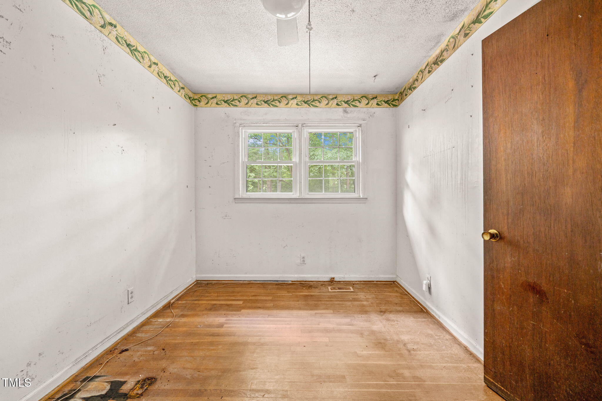 211 Cool Spring Road Durham, NC 27713 - Photo 12 of 20 12-web-or-mls-untitled-9