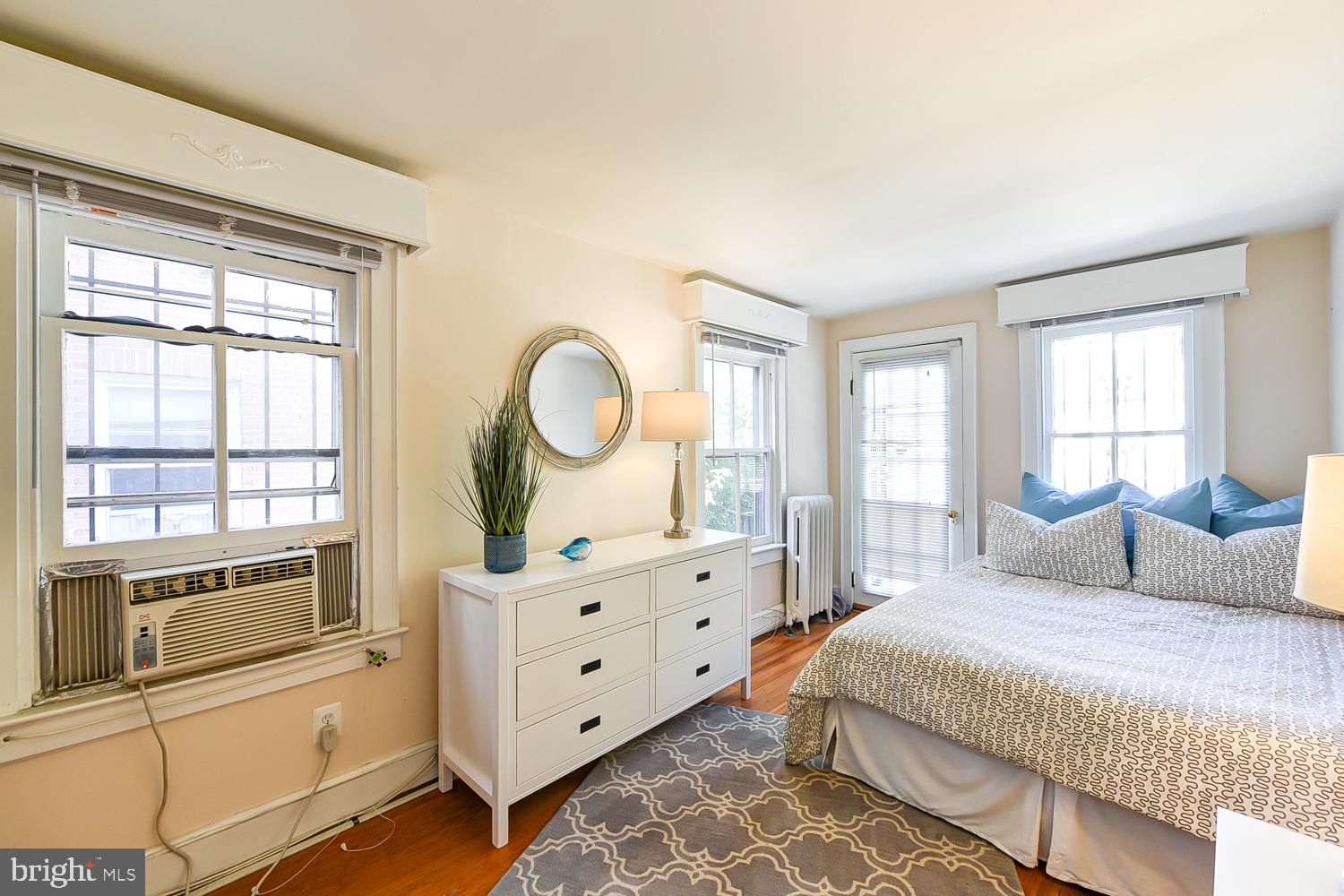 230 East Capitol Street Northeast Washington, DC 20003 - Photo 24 of 36