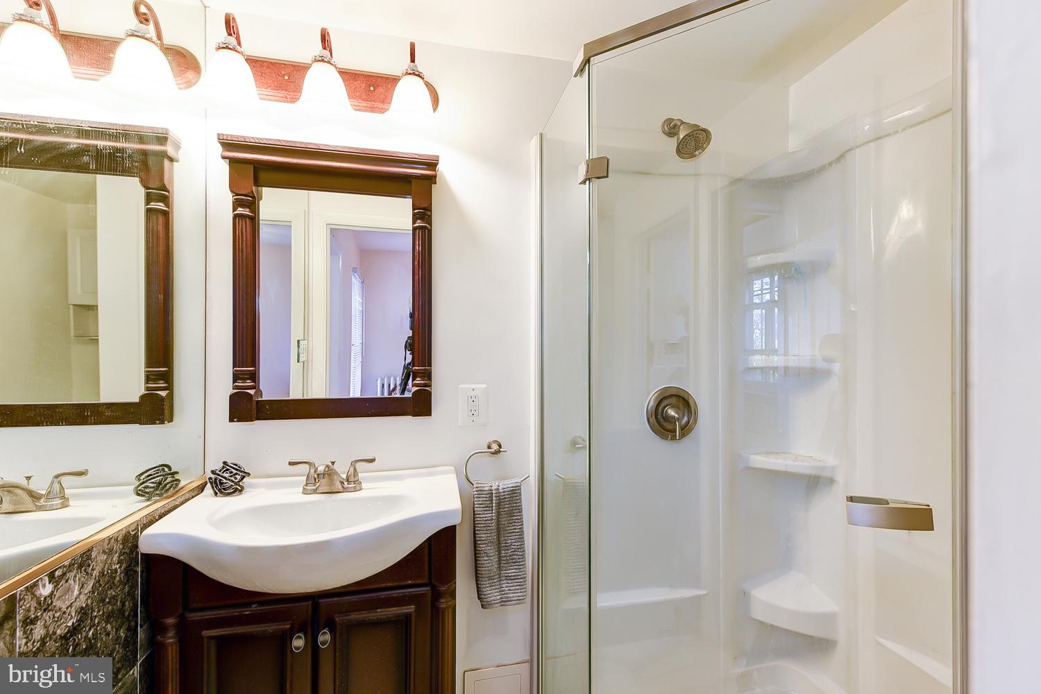 230 East Capitol Street Northeast Washington, DC 20003 - Photo 25 of 36