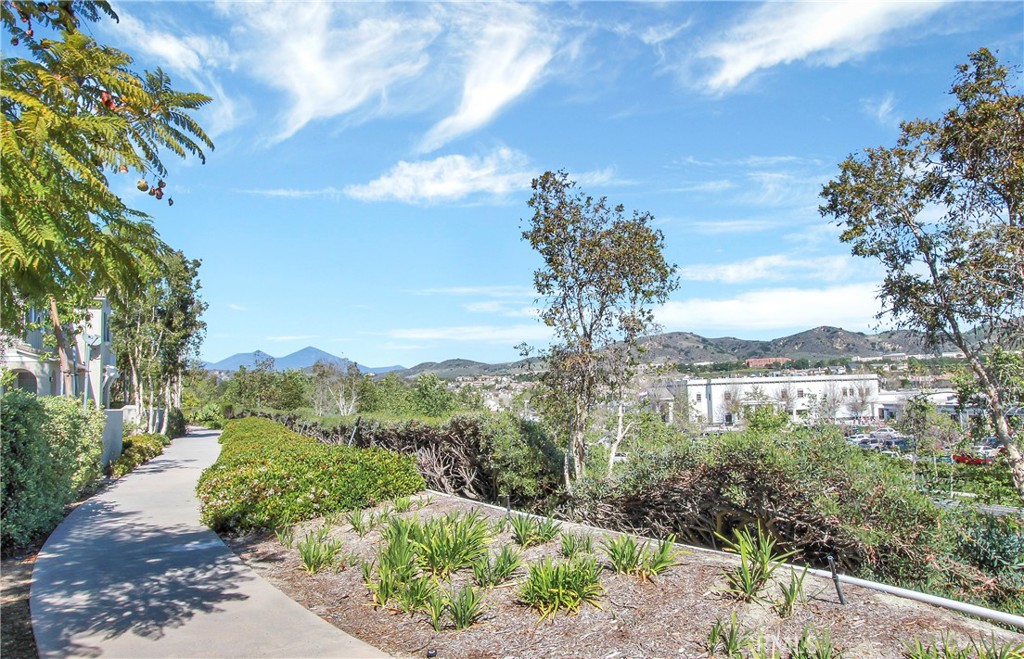 10 Amy Way Ladera Ranch, CA 92694 - Photo 23 of 32