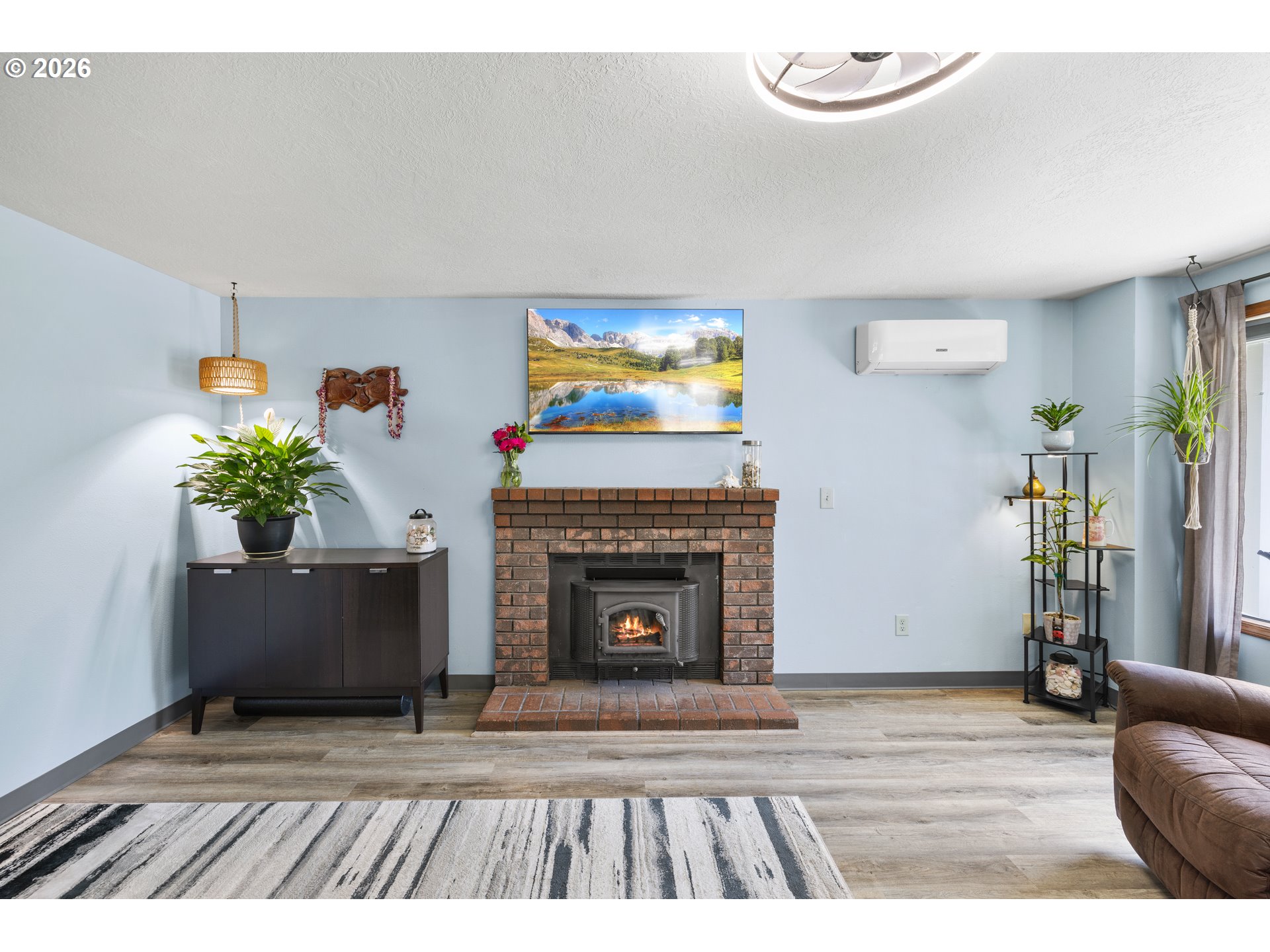 5731 Northeast Failing Street Portland, OR 97213 - Photo 8 of 32