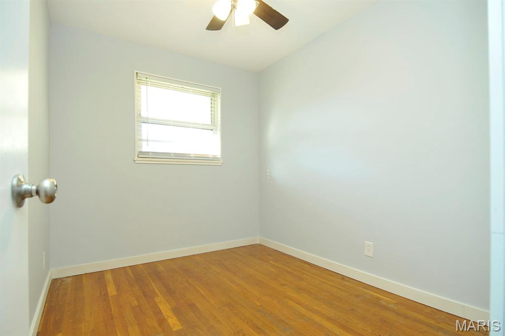 7316 Sharp Avenue St. Louis, MO 63116 - Photo 13 of 26