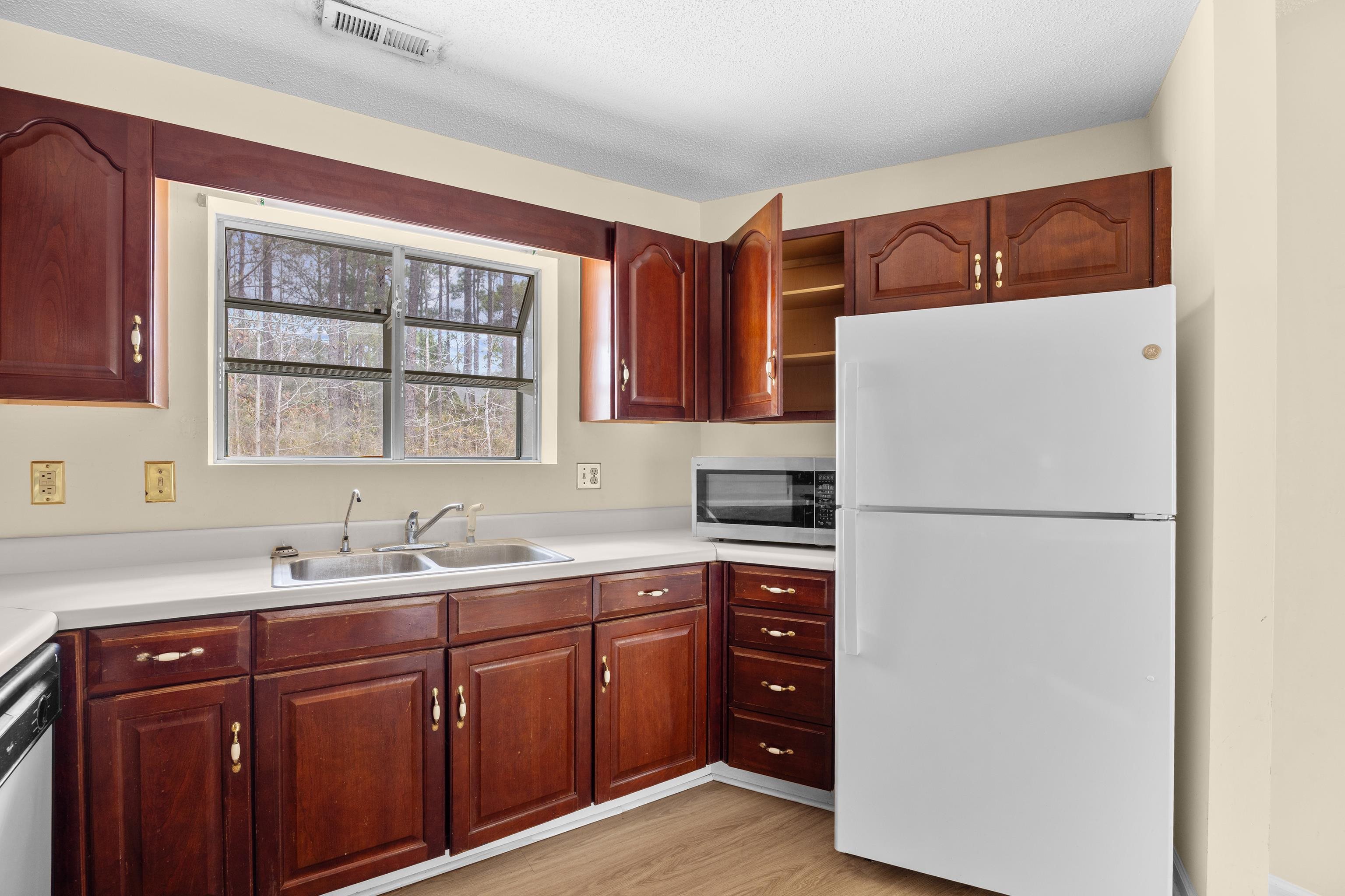 437 Deer Run Avenue Georgetown, SC 29440 - Photo 12 of 42