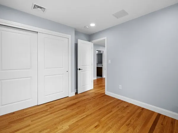 $4,800 | 165 Hartford Street, Natick, MA 01760