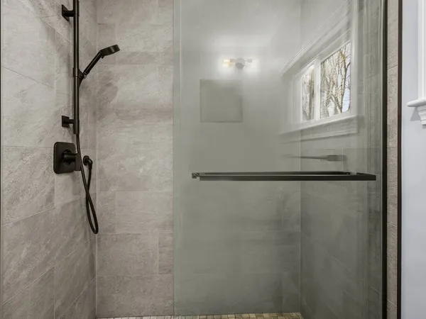 $4,800 | 165 Hartford Street, Natick, MA 01760