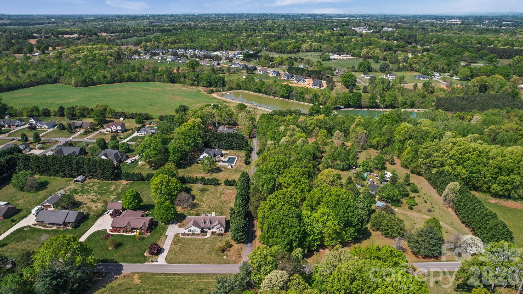 144 Pops Lake Road Statesville, NC 28625 - Photo 11 of 35