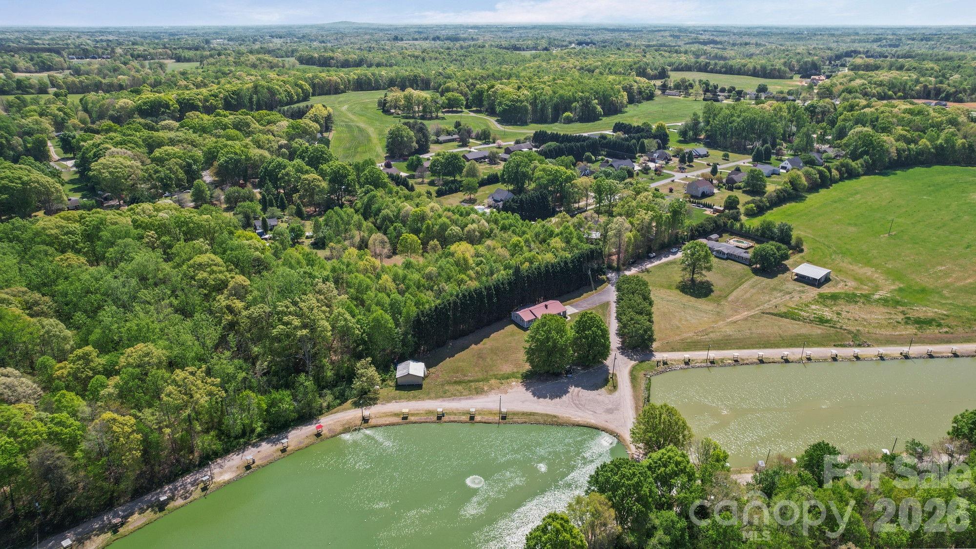 144 Pops Lake Road Statesville, NC 28625 - Photo 6 of 35