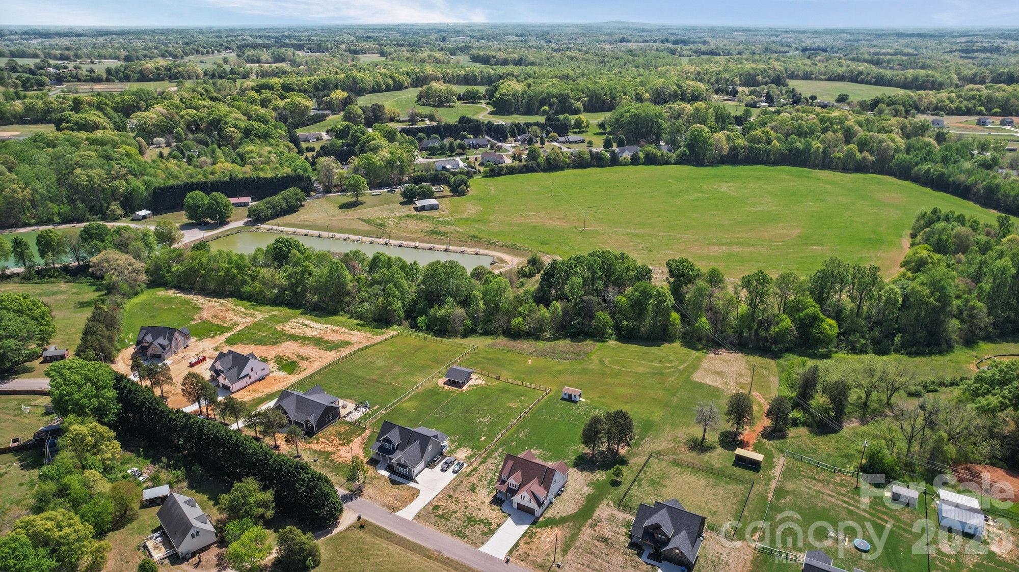 144 Pops Lake Road Statesville, NC 28625 - Photo 7 of 35