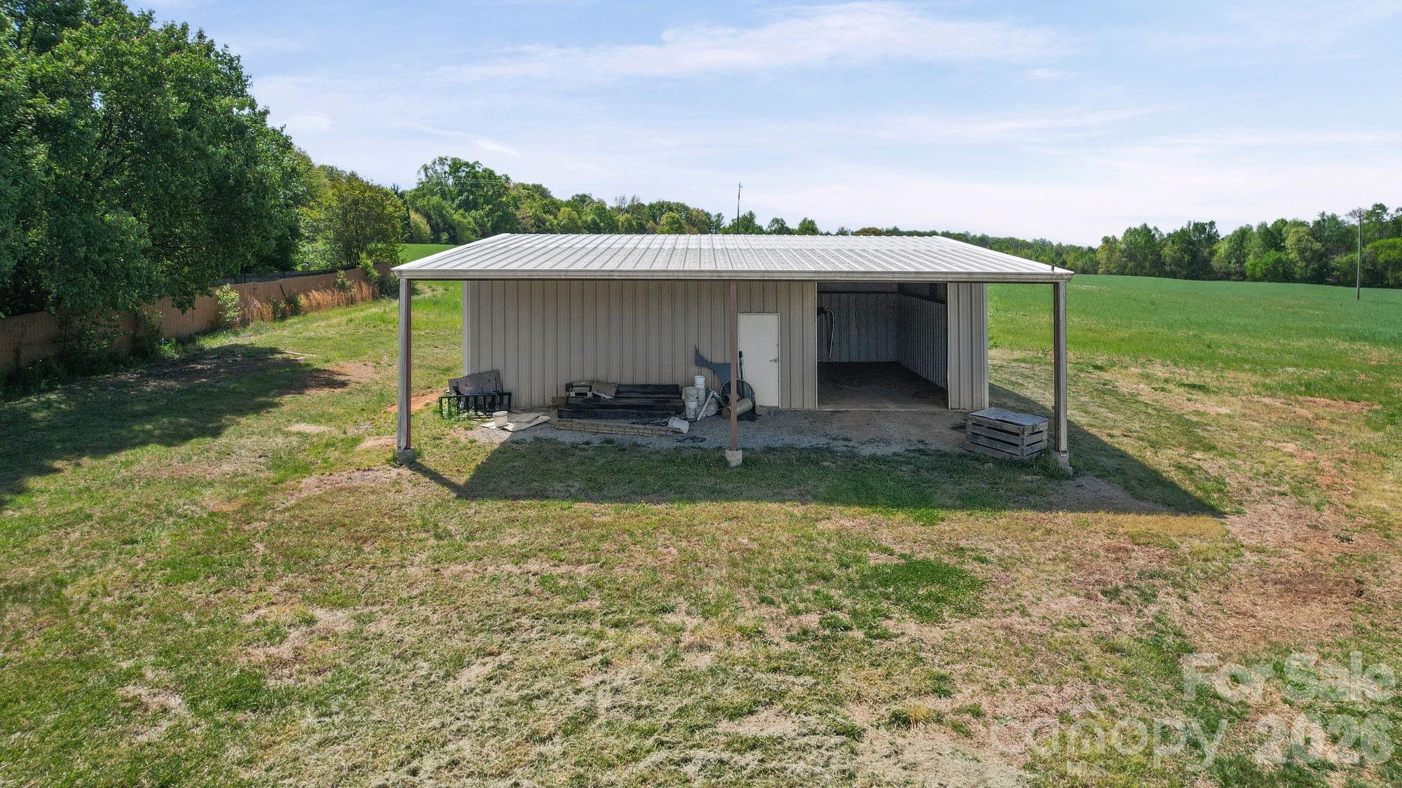 144 Pops Lake Road Statesville, NC 28625 - Photo 9 of 35