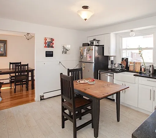 $4,500 | 22 Murdock Street, Unit 2, Somerville, MA 02145