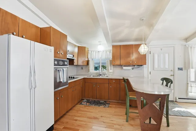 $395,000 | 27 Thurston Place, Fitchburg, MA 01420