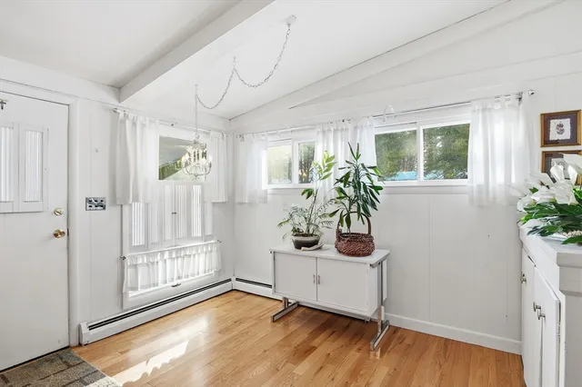 $395,000 | 27 Thurston Place, Fitchburg, MA 01420