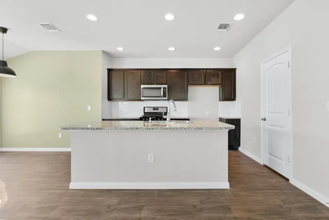 $325,000 | 124 Harlan Drive, Hutto, TX 78634