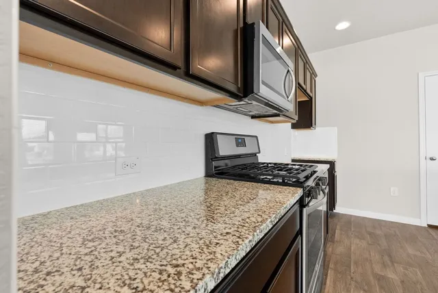 $325,000 | 124 Harlan Drive, Hutto, TX 78634