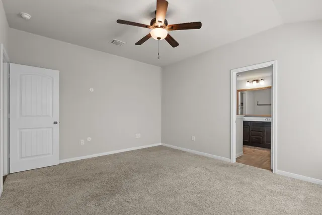 $325,000 | 124 Harlan Drive, Hutto, TX 78634