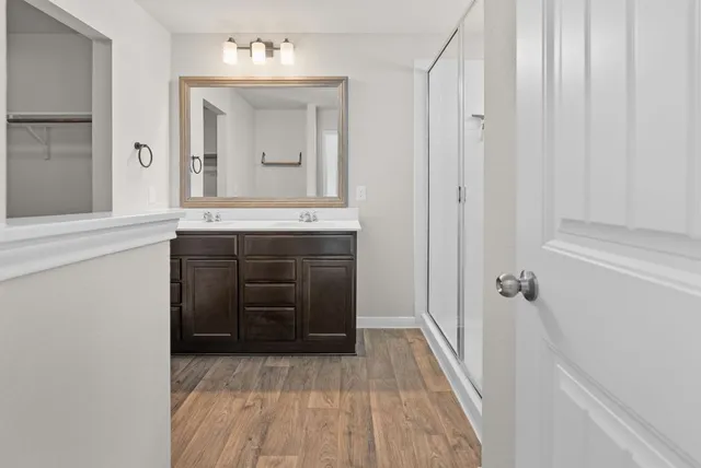 $325,000 | 124 Harlan Drive, Hutto, TX 78634