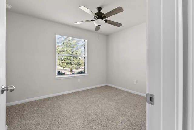 $325,000 | 124 Harlan Drive, Hutto, TX 78634