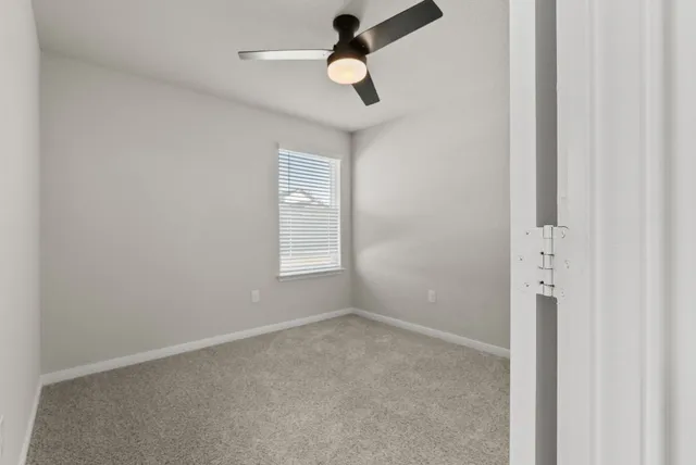 $325,000 | 124 Harlan Drive, Hutto, TX 78634