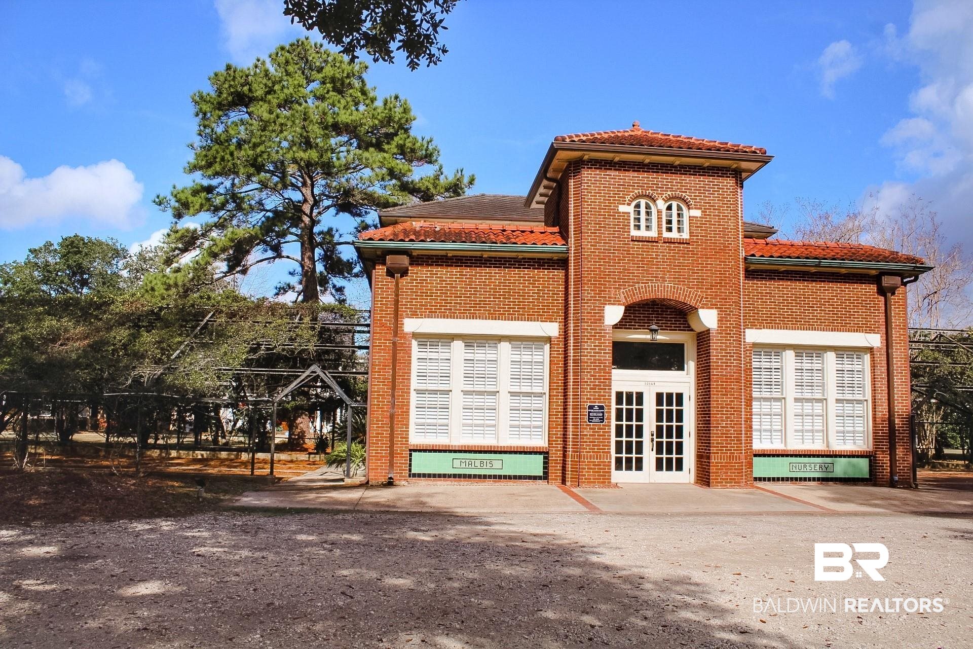 29845 Gregory Street Daphne, AL 36526 - Photo 37 of 41 Historic Landscaping