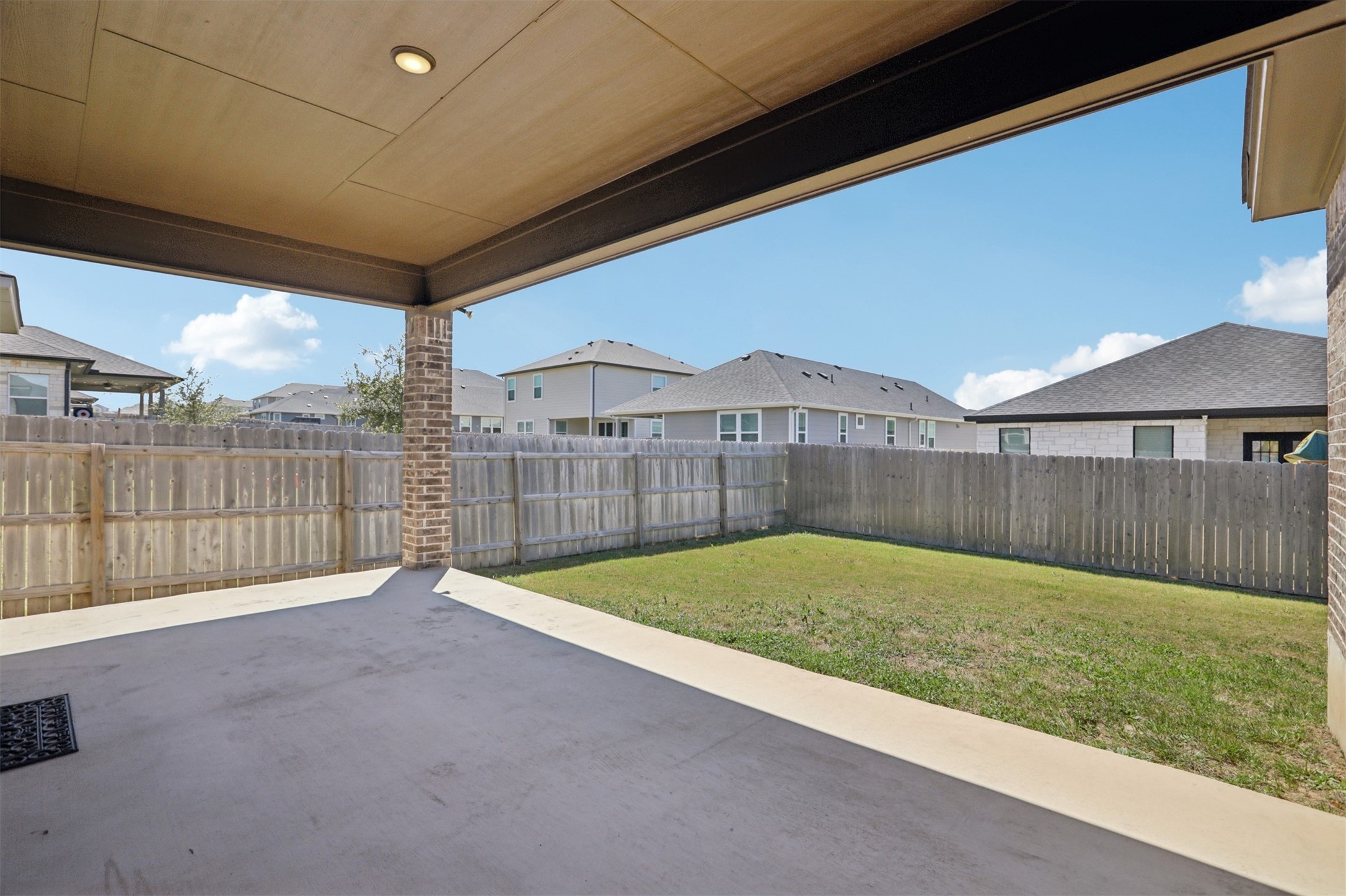 500 Seabiscuit Drive Jarrell, TX 76537 - Photo 27 of 33 a view of a backyard